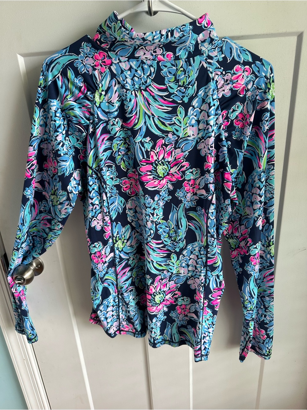 Lilly Pulitzer Blue Pink Multicolor Printed Top - Picture 4 of 7